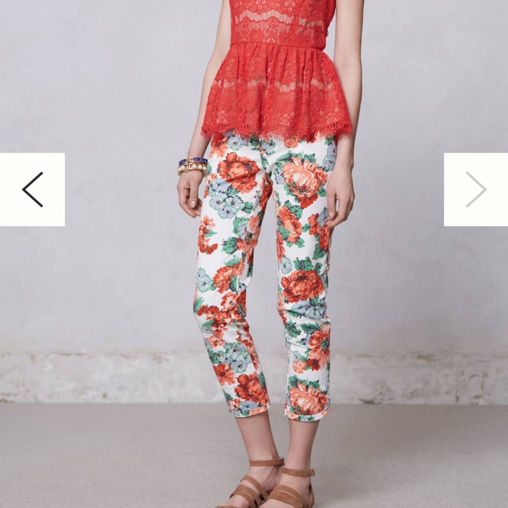 Ladies Anthropologie Cartonnier white and coral floral crop pants Sz 4